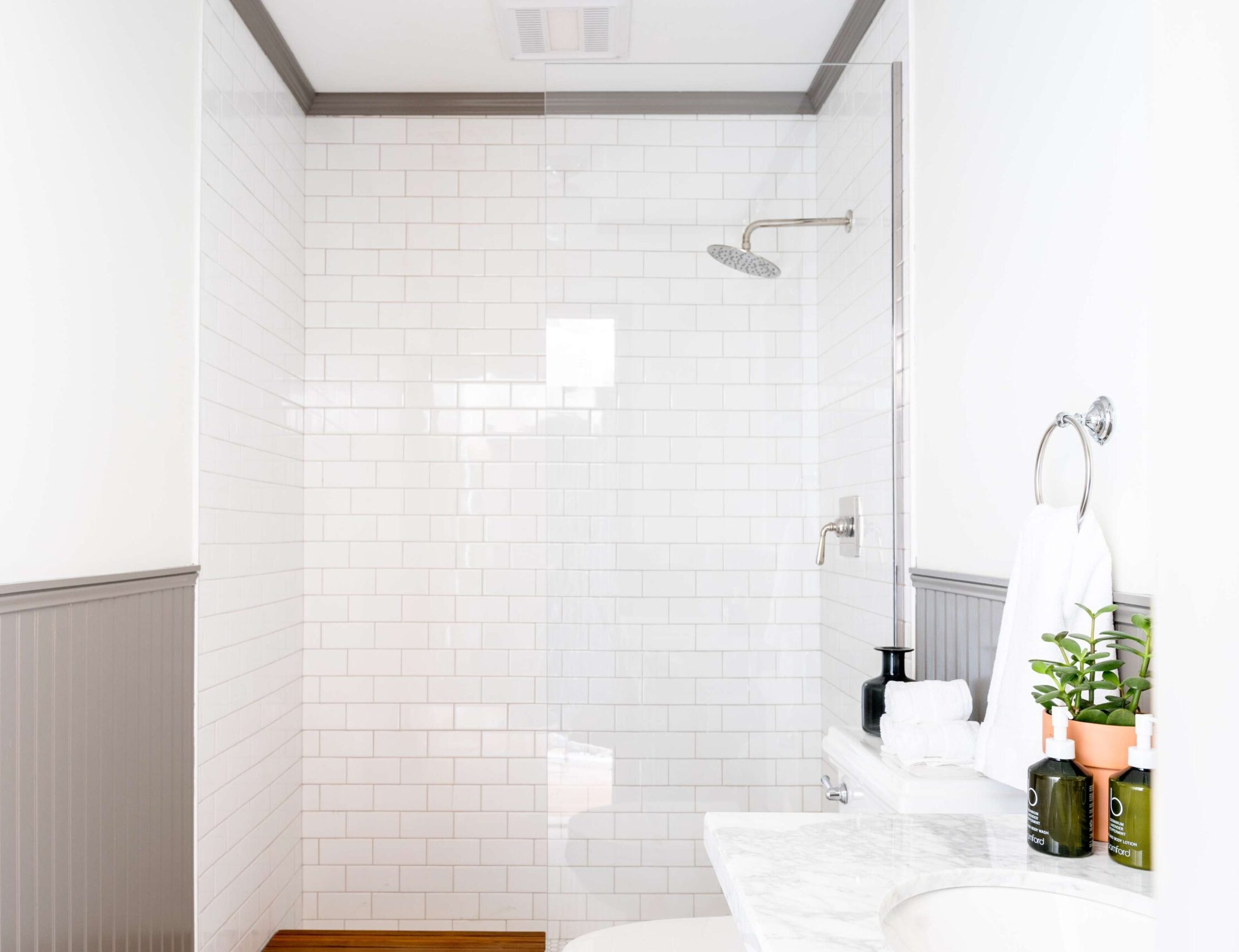 Bathroom within the Evergreen Suite